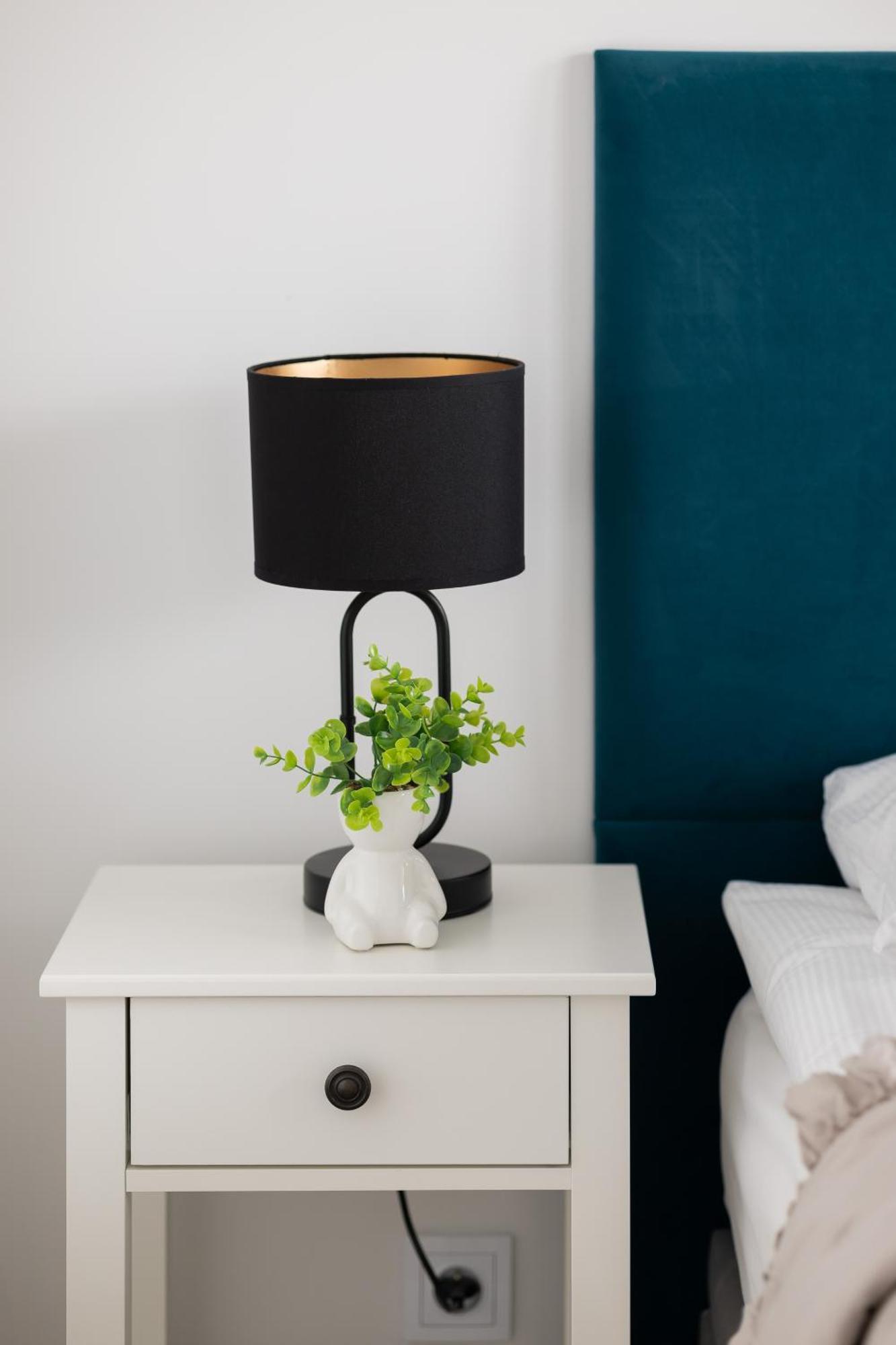 Stylish Apartments With Parking By Noclegi Renters Varsavia Esterno foto
